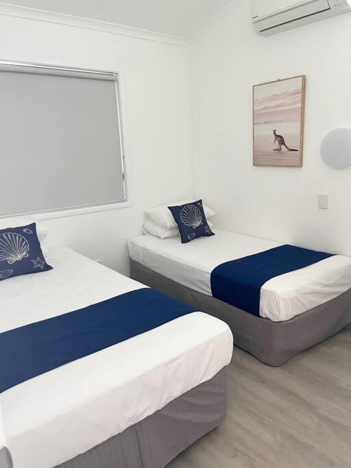 The Villas - Hervey Bay - 2 Separate Villas 우란간 외부 사진